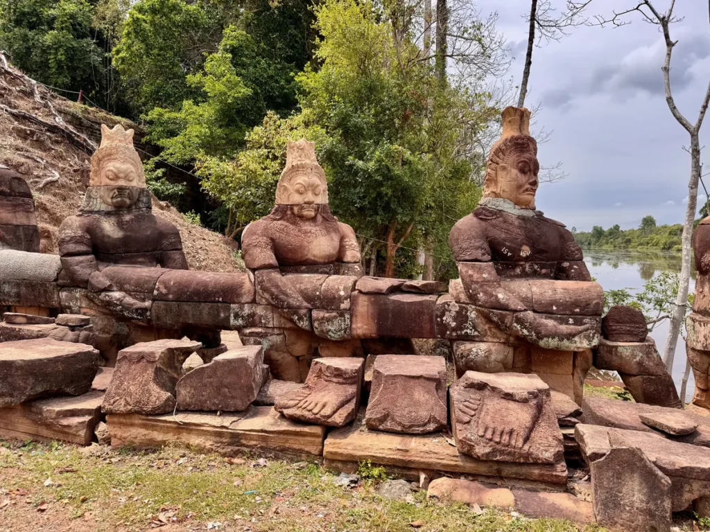 Angkor Thom: West Gate